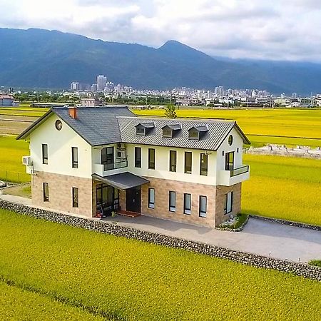宅居風旅民宿 Jiaoxi Exterior photo